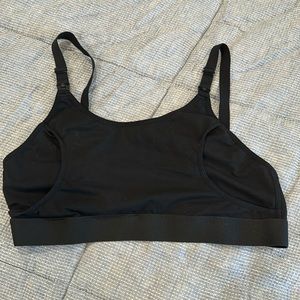 Momcozy hand free pumping bra